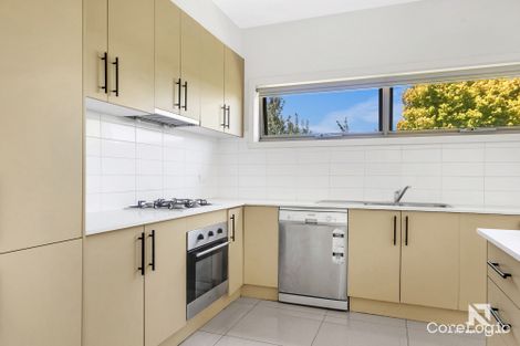 Property photo of 1/30 Cranwell Square Caroline Springs VIC 3023