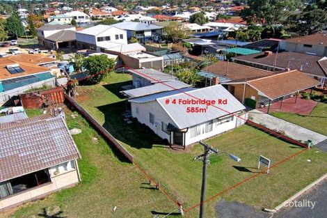 Property photo of 4 Fairbridge Road Halls Head WA 6210