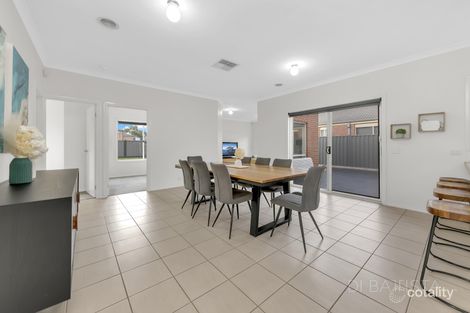 Property photo of 51 Mareeba Way Craigieburn VIC 3064