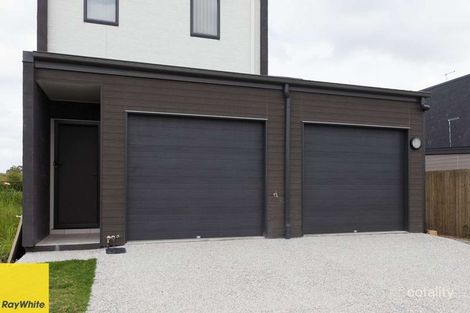 23 Woodroffe Cres, Redbank Plains, QLD 4301