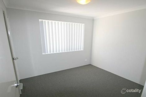 Property photo of 15 Fallon Place Seville Grove WA 6112