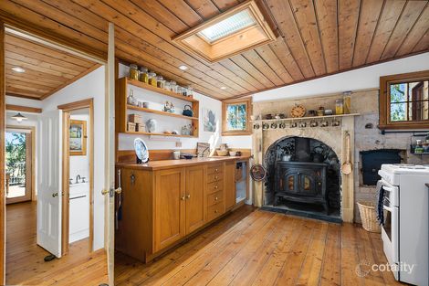 Property photo of 4 Hornsby Street Maldon VIC 3463