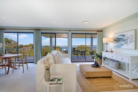 Property photo of 18 Smithy Street Killcare Heights NSW 2257