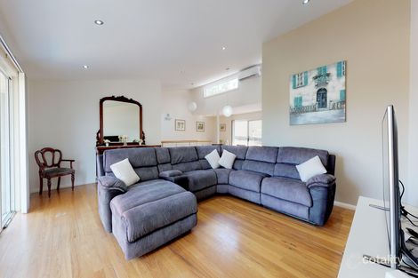 Property photo of 66 Glade Street Arcadia Vale NSW 2283