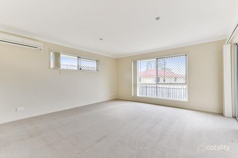 Property photo of 16 Hillary Drive Warner QLD 4500