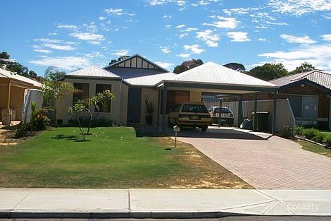 26 Jagoe Loop, Willagee, WA 6156