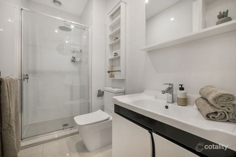 Property photo of 205/538 North Road Ormond VIC 3204