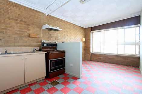 29 Sun Cres, Sunshine, VIC 3020