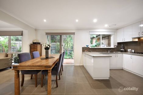 Property photo of 8 Garden Road Bentleigh East VIC 3165