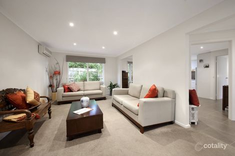 Property photo of 8 Garden Road Bentleigh East VIC 3165