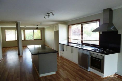 Property photo of 32 South Street Wodonga VIC 3690
