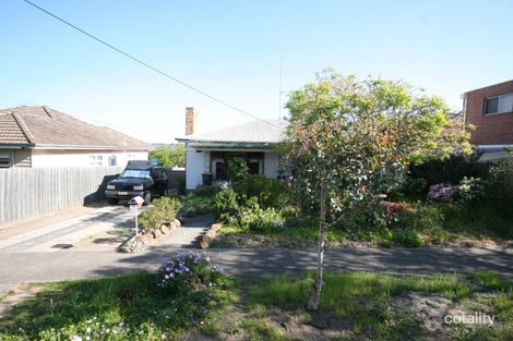 15 Craigie Rd, Newtown, VIC 3220