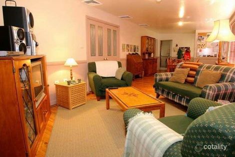 Property photo of 27 Larool Crescent Castle Hill NSW 2154