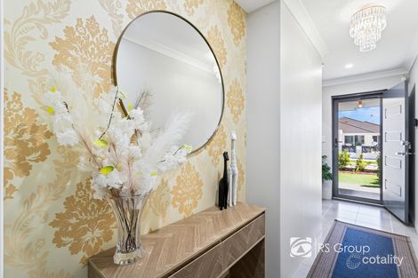 Property photo of 13 Blackfriars Meander Piara Waters WA 6112