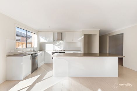 Property photo of 6 Whinstone Avenue Clyde VIC 3978