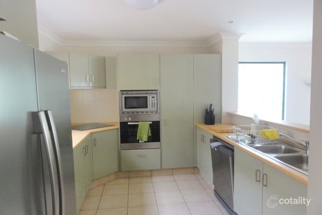 Property photo of 27/100 Morala Avenue Runaway Bay QLD 4216