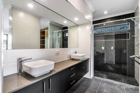 Property photo of 18 Carver Street Googong NSW 2620