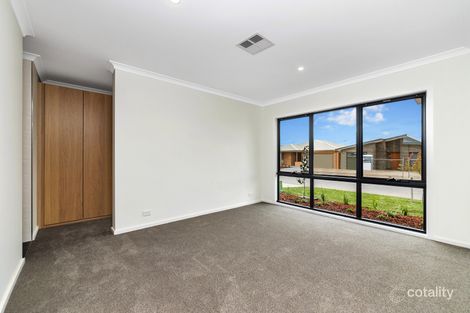 Property photo of 18 Carver Street Googong NSW 2620