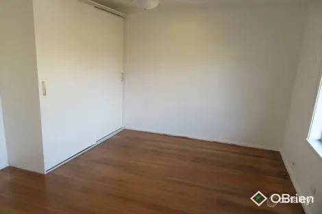 Property photo of 5 Silver Avenue Frankston North VIC 3200