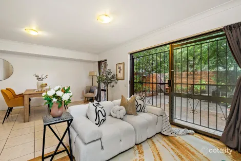 Property photo of 2/85-87 Jersey Street North Hornsby NSW 2077