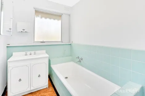 Property photo of 36 Maher Road Laverton VIC 3028