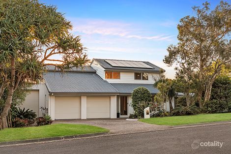Property photo of 21 Wavecrest Drive Castaways Beach QLD 4567