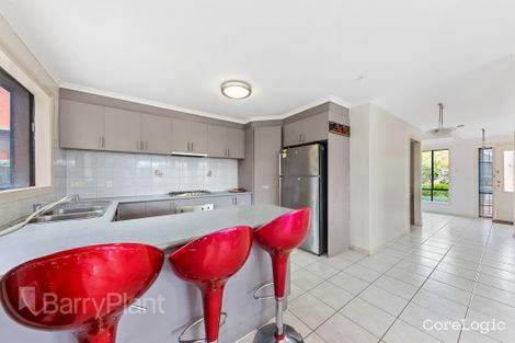 Property photo of 31 Moonstone Circuit St Albans VIC 3021