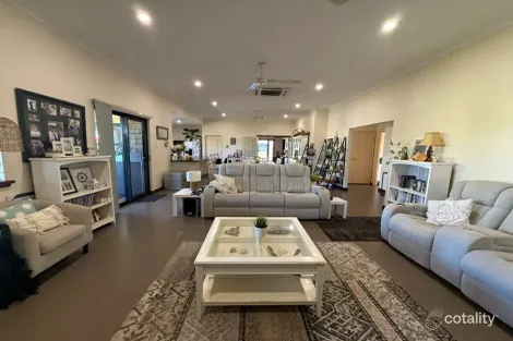 Property photo of 17 Archipelago Road Baynton WA 6714