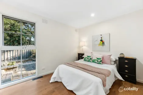 Property photo of 38 Excalibur Avenue Glen Waverley VIC 3150