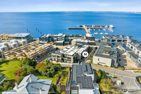 Property photo of 4/5 Balmoral Crescent Rippleside VIC 3215