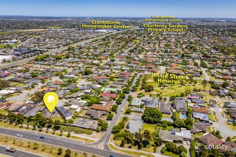 Property photo of 27 Alamanda Way Cranbourne North VIC 3977