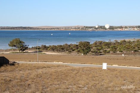 Property photo of 5 Loveshack Route Streaky Bay SA 5680