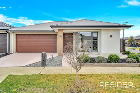5 Darling St, Donnybrook, VIC 3064