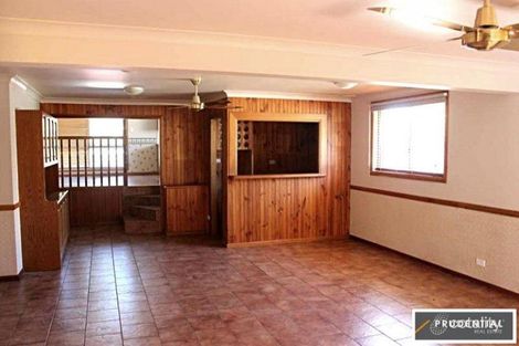 Property photo of 37 Woodcourt Street Ambarvale NSW 2560