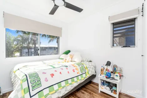 Property photo of 22/68 Pulgul Street Urangan QLD 4655