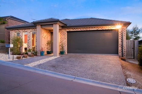 28/21 Kingfisher Dr, Doveton, VIC 3177