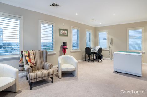 Property photo of 32 Lucretia Circle North Coogee WA 6163