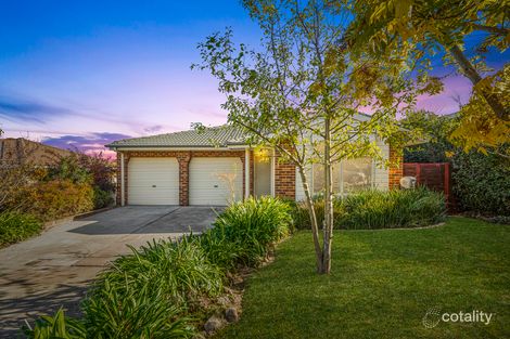 Property photo of 27 Bunduluk Crescent Ngunnawal ACT 2913