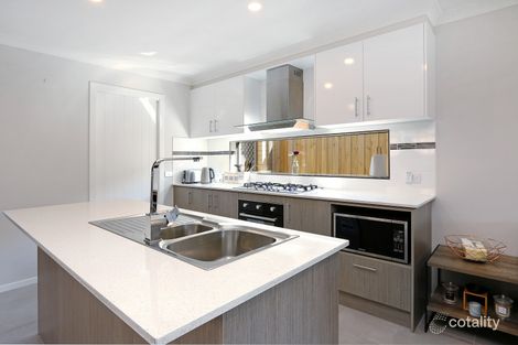 Property photo of 13 Townsend Avenue Clyde VIC 3978