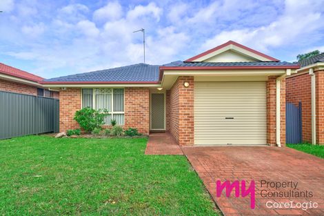 Property photo of 22 Meredith Crescent St Helens Park NSW 2560