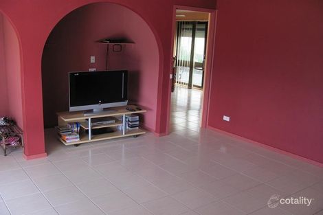 Property photo of 27 Geranium Avenue Macquarie Fields NSW 2564