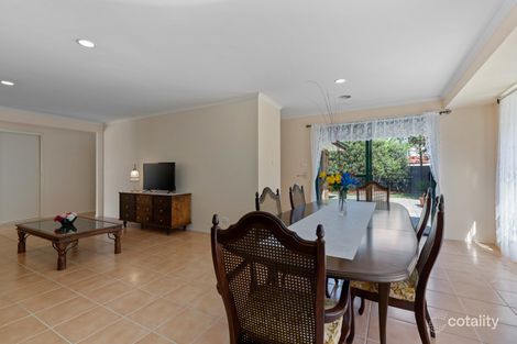 Property photo of 35 Kenswick Drive Hillside VIC 3037