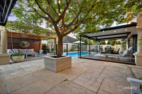 Property photo of 77 Seaward Loop Sorrento WA 6020