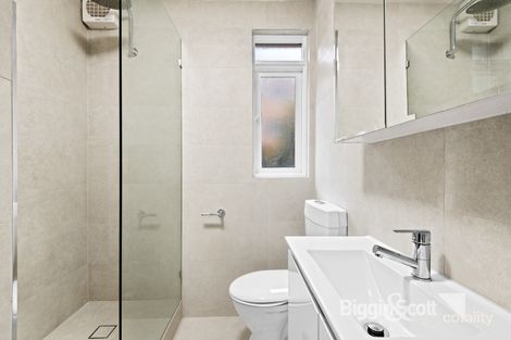 Property photo of 2/58 Hotham Street St Kilda East VIC 3183