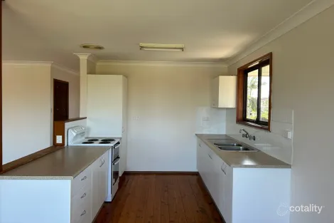 Property photo of 27 Boollwarroo Parade Shellharbour NSW 2529