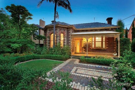 67 Denbigh Rd, Armadale, VIC 3143