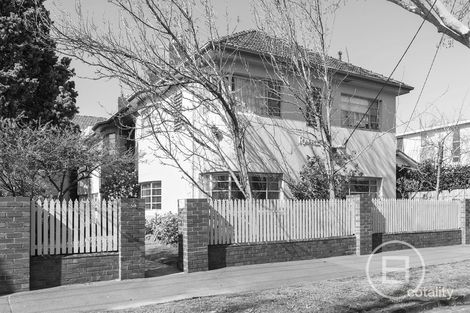 Property photo of 8/89 Addison Street Elwood VIC 3184