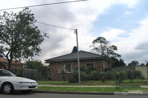 82 Uranus Rd, Revesby, NSW 2212