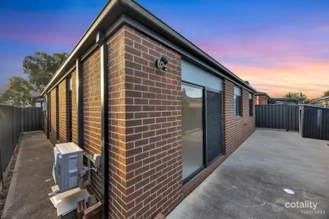 Property photo of 15 Riverside Concourse Cobblebank VIC 3338