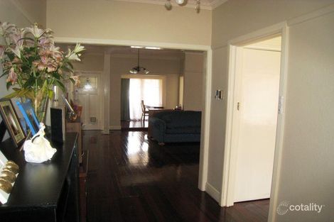 Property photo of 32 Glendale Street Surrey Hills VIC 3127